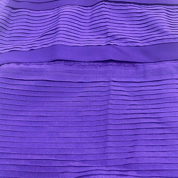 Diane Von Furstenberg Purple Pleated Silk Square Neck Merle Dress size 0 - Picture 11 of 16